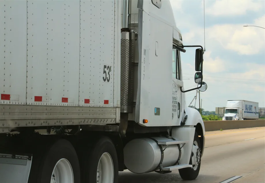 truck accident lawyer gives advice on what need to be done after accident